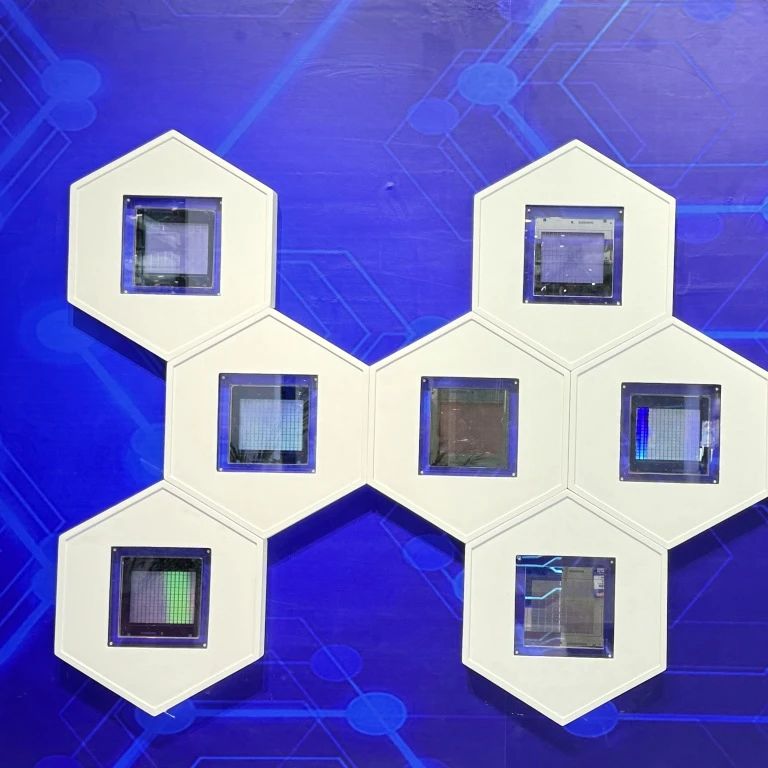 2024深圳国际电子展热度满满东芯半导体喜获多项大奖(图5)