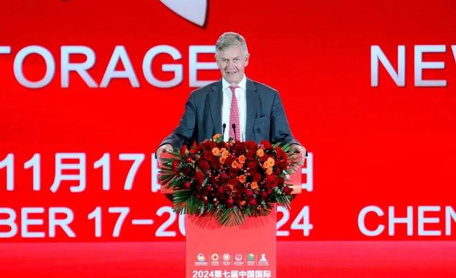 2024光伏储能产业大会：携手迈进光储新时代共筑双碳新梦想(图6)