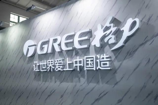 荷兰：光刻机禁令突袭！中国：产业链亮剑破局！国产设备加速超车(图6)