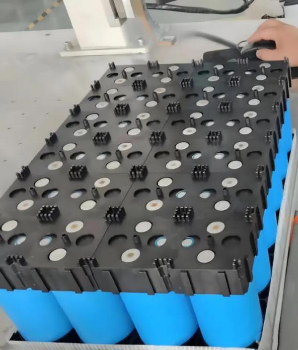 五年“闪击战”中国储能的逆袭